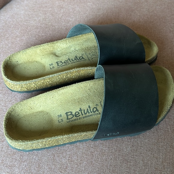 Birkenstock slide sandals - Picture 2 of 3